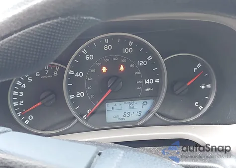 2016 Toyota Rav4 Le z USA, uszkodzony, nr VIN 2T3ZFREV7GW307055